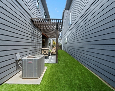 18507 Parkland Square Place - Photo Thumbnail 29