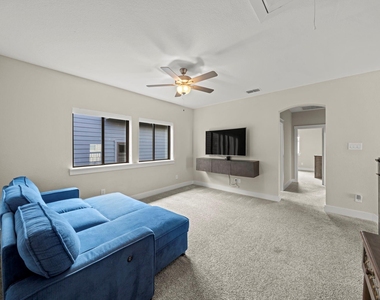 18507 Parkland Square Place - Photo Thumbnail 14