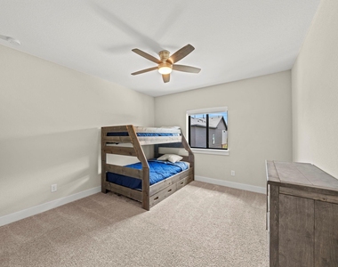 18507 Parkland Square Place - Photo Thumbnail 22