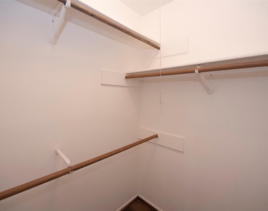 2513 Harpers Ferry Drive - Photo Thumbnail 23