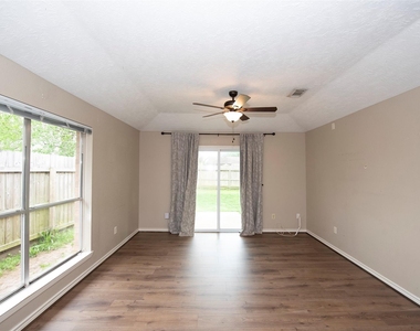 2513 Harpers Ferry Drive - Photo Thumbnail 15