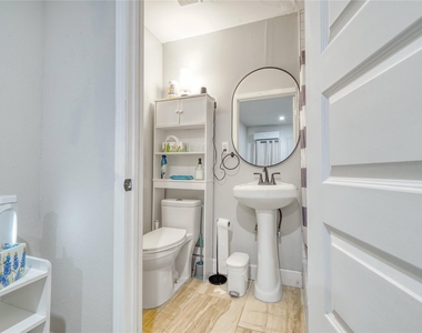 7606 Portal Drive - Photo Thumbnail 39