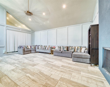 7606 Portal Drive - Photo Thumbnail 12