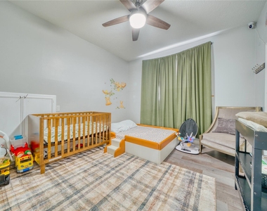 7606 Portal Drive - Photo Thumbnail 16