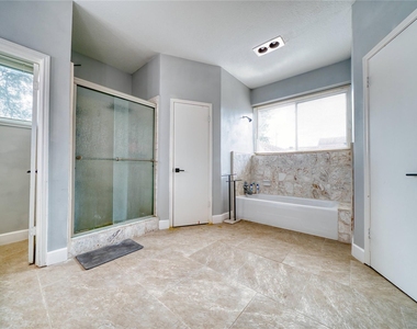 7606 Portal Drive - Photo Thumbnail 24