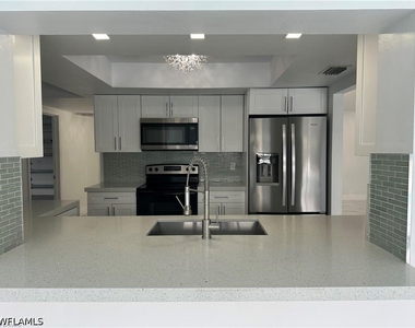 101 Edward Avenue - Photo Thumbnail 13