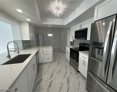 101 Edward Avenue - Photo Thumbnail 11