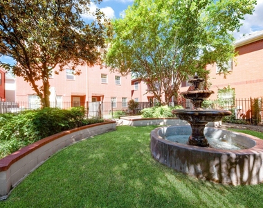 718 Roy Street - Photo Thumbnail 33