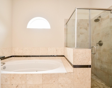 718 Roy Street - Photo Thumbnail 20