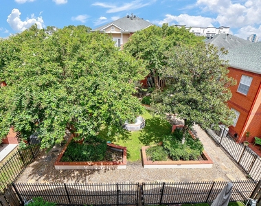 718 Roy Street - Photo Thumbnail 35
