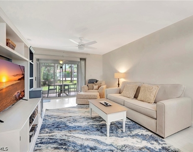 1925 Courtyard Way - Photo Thumbnail 1