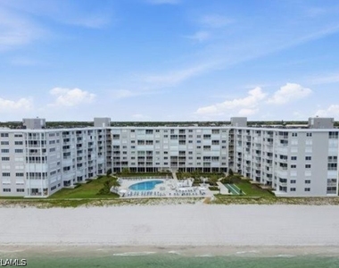 3443 Gulf Shore Boulevard N - Photo Thumbnail 1