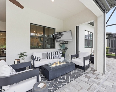 2738 Aviamar Circle - Photo Thumbnail 30