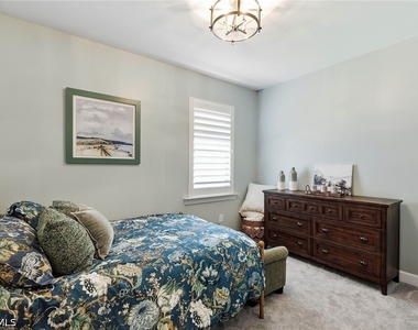 2738 Aviamar Circle - Photo Thumbnail 24