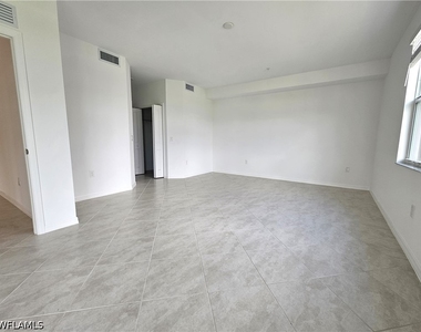 6007 Ellerston Way - Photo Thumbnail 8
