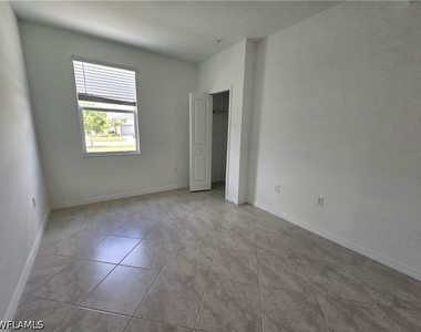 6007 Ellerston Way - Photo Thumbnail 14
