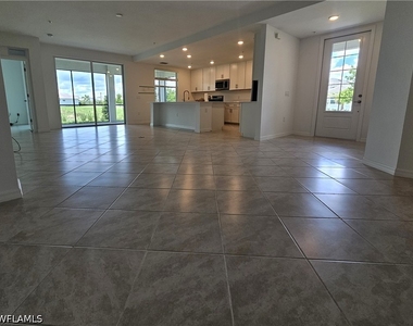 6007 Ellerston Way - Photo Thumbnail 3