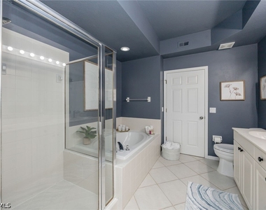 7098 Pond Cypress Court - Photo Thumbnail 17