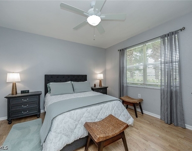 7098 Pond Cypress Court - Photo Thumbnail 14