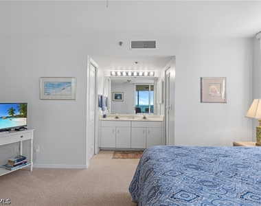 5550 Heron Point Drive - Photo Thumbnail 16