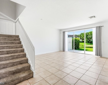7070 Venice Way - Photo Thumbnail 10