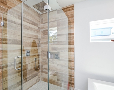 1903 Jack Oak Avenue - Photo Thumbnail 27