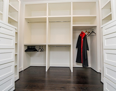1903 Jack Oak Avenue - Photo Thumbnail 23