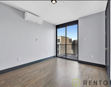 475 Grand Street - Photo Thumbnail 3