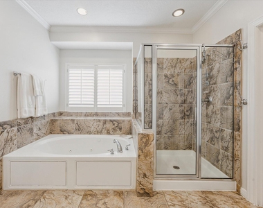 427 N Gate Stone - Photo Thumbnail 14