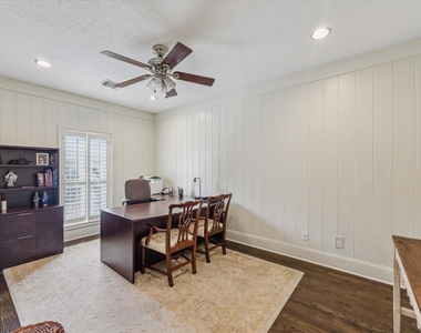 427 N Gate Stone - Photo Thumbnail 18