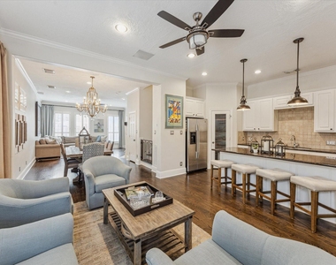 427 N Gate Stone - Photo Thumbnail 9