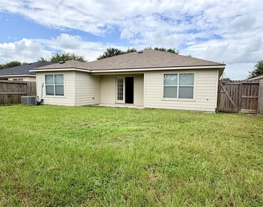 29006 Trinity River Drive - Photo Thumbnail 14
