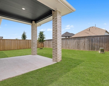 21022 Armstrong County Drive - Photo Thumbnail 20