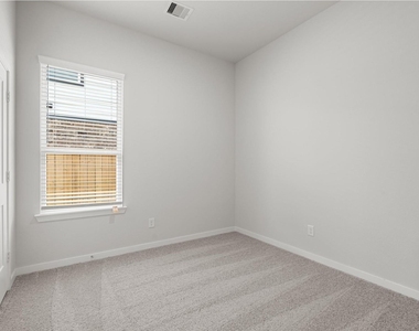 21022 Armstrong County Drive - Photo Thumbnail 8