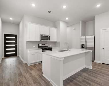 21022 Armstrong County Drive - Photo Thumbnail 12
