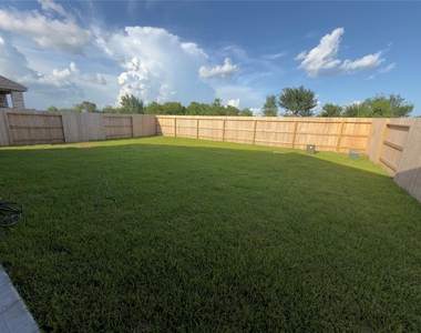 7919 Evening Emerald Drive - Photo Thumbnail 25