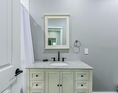 1040 Johnson Road - Photo Thumbnail 25
