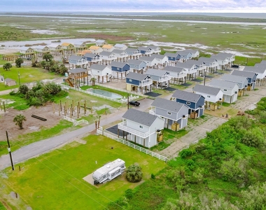 1040 Johnson Road - Photo Thumbnail 3
