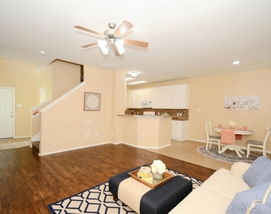 5606 Claybeck Lane - Photo Thumbnail 5