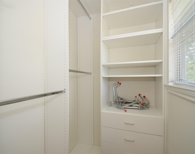 5606 Claybeck Lane - Photo Thumbnail 23