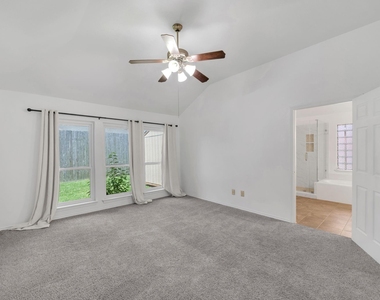 28223 Fantail Drive - Photo Thumbnail 10