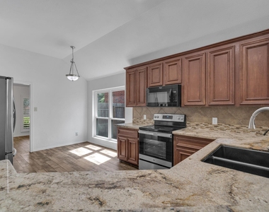 28223 Fantail Drive - Photo Thumbnail 5
