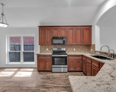 28223 Fantail Drive - Photo Thumbnail 4