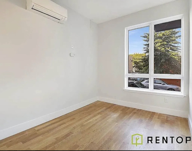 77 Berry Street - Photo Thumbnail 3