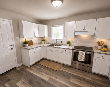 2914 Tarpey Avenue - Photo Thumbnail 3