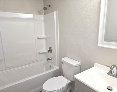 2914 Tarpey Avenue - Photo Thumbnail 10