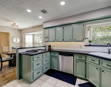 3611 Braewin Court - Photo Thumbnail 3