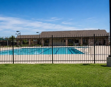 12911 Taper Reach Drive - Photo Thumbnail 31