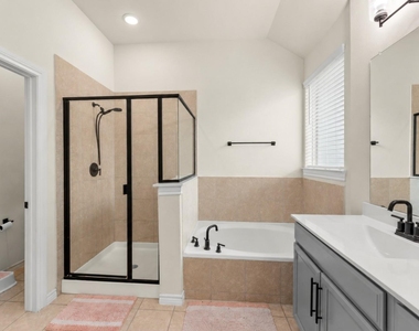 11410 Cypress Elm Court - Photo Thumbnail 15