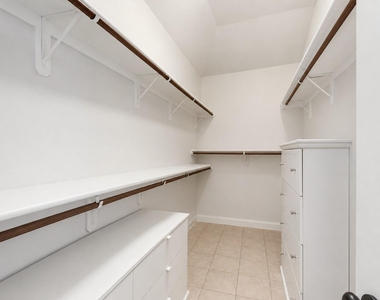 11410 Cypress Elm Court - Photo Thumbnail 17